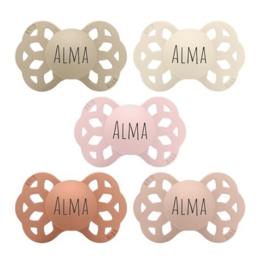 Bibs Infinity, Storlek 1 (0-6 M), Symetrisk - Silikon, Nappar Med Namn , 5-pack