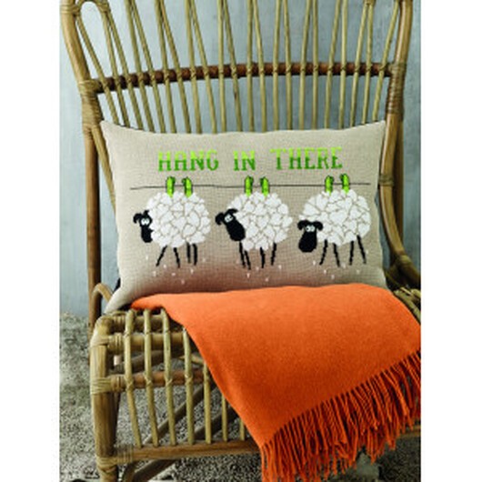 Permin Broderikit Hang in there 58x40cm