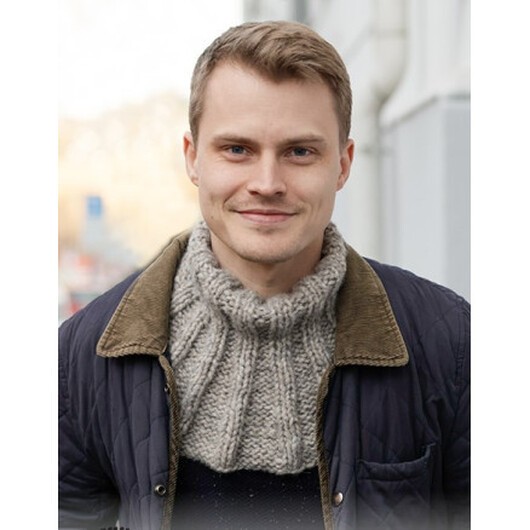 Lillesand Neck Warmer by DROPS Design - Hals Stickmönster str. S-XL