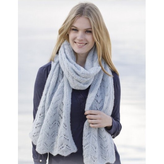 Â Sweet Carolina by DROPS Design - Halsduk stickmönster 170x48 cm