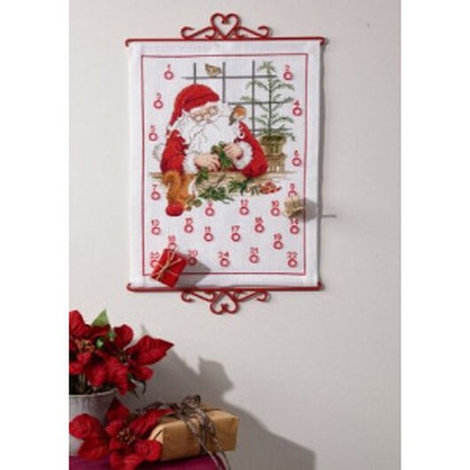 Permin Broderikit Julkalender Tomten 32x44cm