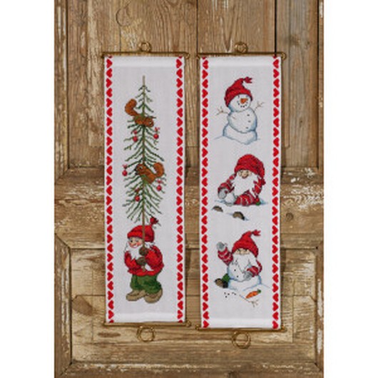 Permin Broderikit Julkalender Lek i snön 12x39cm