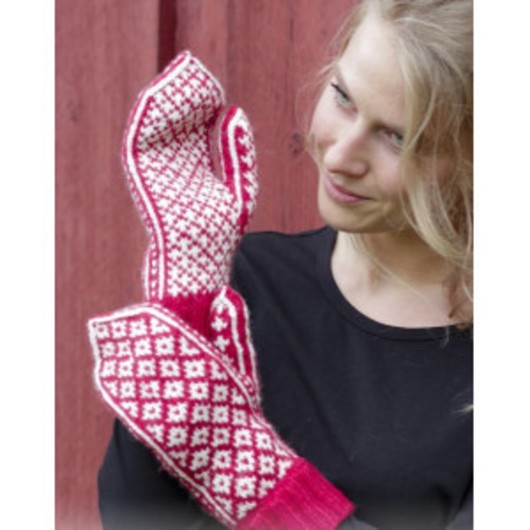 Â Christmas Magic Hands by DROPS Design - Vantar Virkmönster One-size