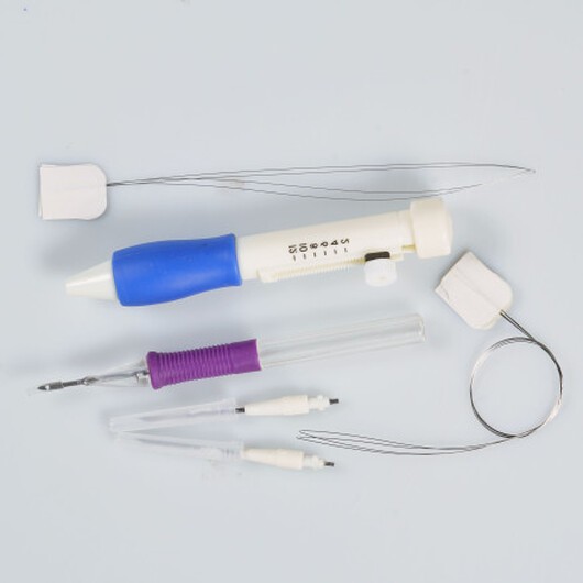 Infinity Hearts Punch Needle / Broderiverktygset