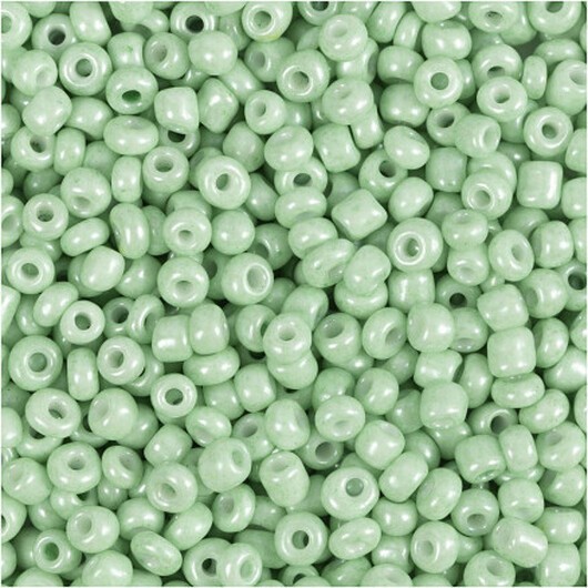 Rocaillepärlor, Dia. 3 mm, stl. 8/0, Hålstl. 0,6-1,0 mm, ljusgrön, 25 g/ 1 förp.