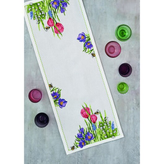 Permin Broderikit Springtime 34x86cm