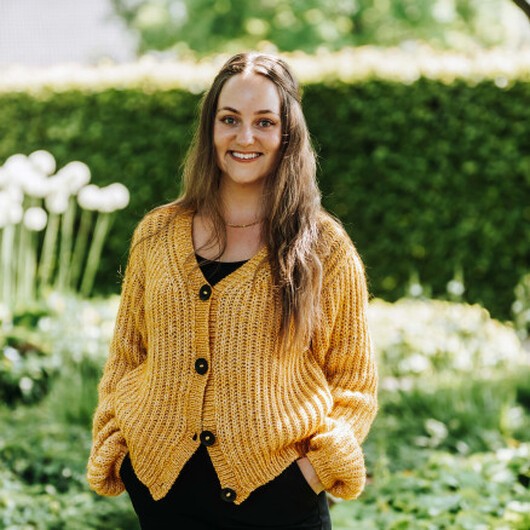 Soft Lavender Cardigan av Rito Krea - Jacka Stickmönster strl XS - L