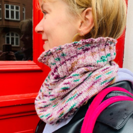 Rund Raggi av Rito Krea - Fuskpolo Stickmönster Onesize