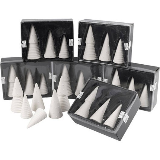 Julgranar, H: 10+12+15 cm, diam. 5+6+7 cm, 24 st / 1 frp.