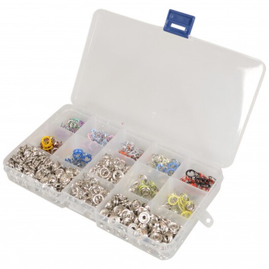 Infinity Hearts Tryckknappar i Plastlåda Ring Metall 15 Ass. Färger 9,5mm - 150 set