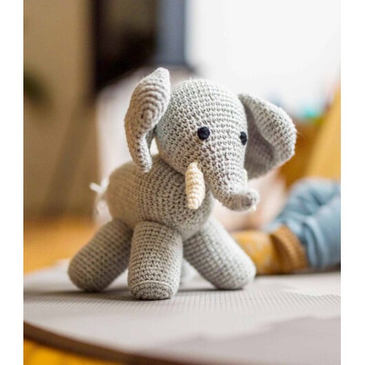 Manfreds Elefant av Milla Billa - Garnpaket till Manfreds Elefant Storlek 20cm