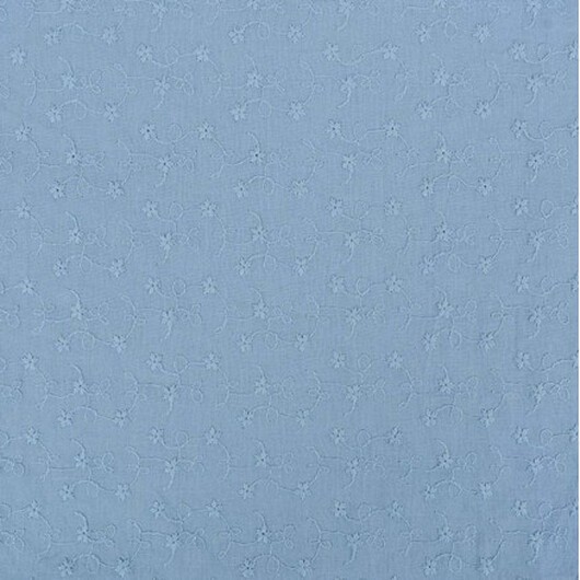 Bomullstyg med broderi 135cm 401 Blå - 50cm