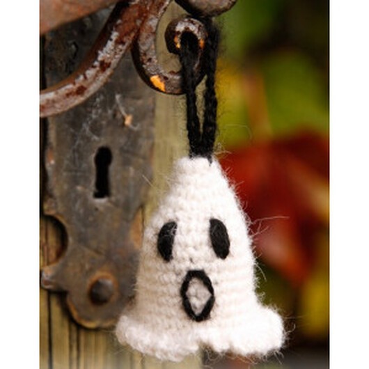 Casper by DROPS Design - Halloween Pynt Virkmönster 4 cm - Casper by DROPS Design