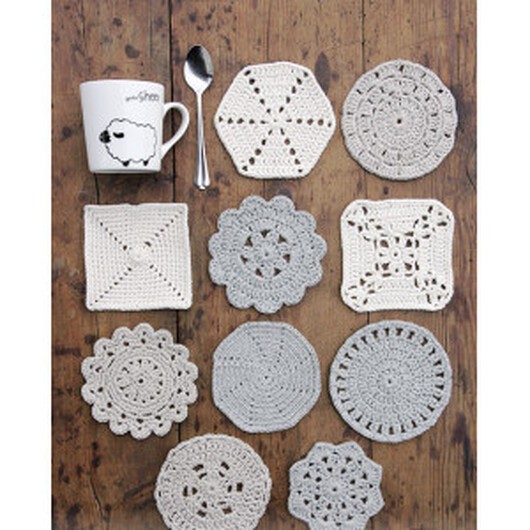 Â Bright Side Coasters by DROPS Design - Bordsunderlägg Virkmönster 10- - Ø 10-12 cm