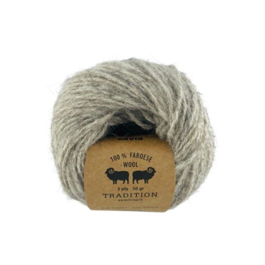 Navia Brushed Tradition Garn 902 Ljus Grå