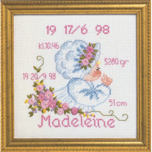 Permin Broderikit Aida Födelsetavla Madeleine 19x19cm