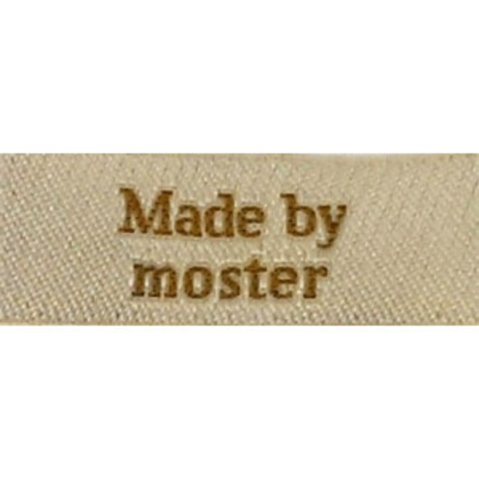 Label Made by Moster Sandfärgad