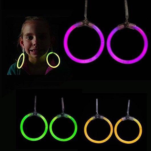 Självlysande örhängen - flera olika färger - Flerfärgad