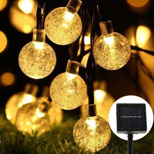 Ljusslinga med 30 kulor - laddas via solpanel för laddning