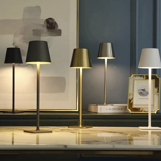 LED-bordslampa med touch och uppladdningsbar funktion - Vit