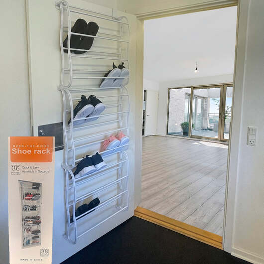Skoställ till dörren med plats för 20-30 par skor
