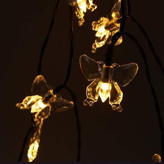LED-ljusslinga 4 meter med 30 Fjärilar - Solcellsdriven -