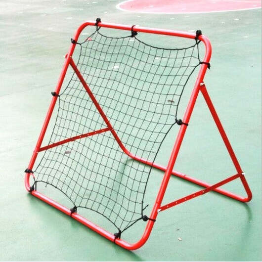 Fotboll rebounder för fotbollsträning