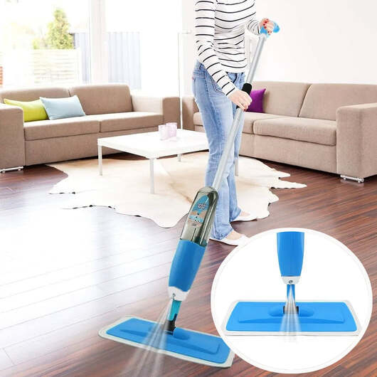 Mikrofibergolvmopp med integrerad vattentank