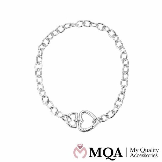 Halsband silverfärgat, brett, vackert silverfärgat hjärta