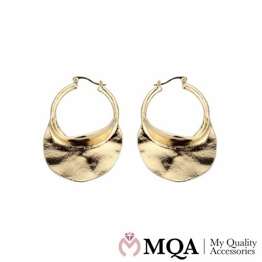 Ãrhängen med stort blad