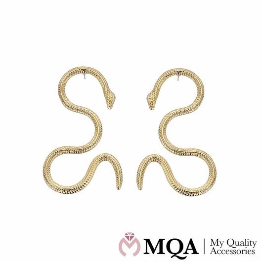 Ãrhängen med en vriden slang