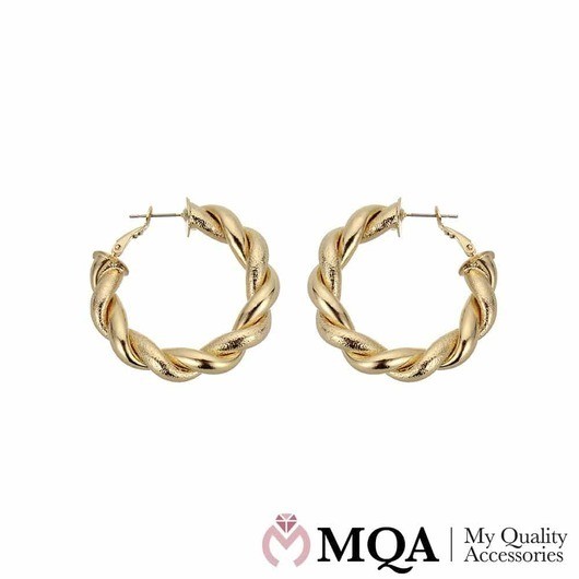 Ãrhängen i kedjedesign med släta och hamrade ytor