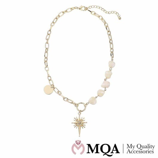 Halsband guldfärgat, stjärnhänge med små stenar, pärlor, charm, justerbar